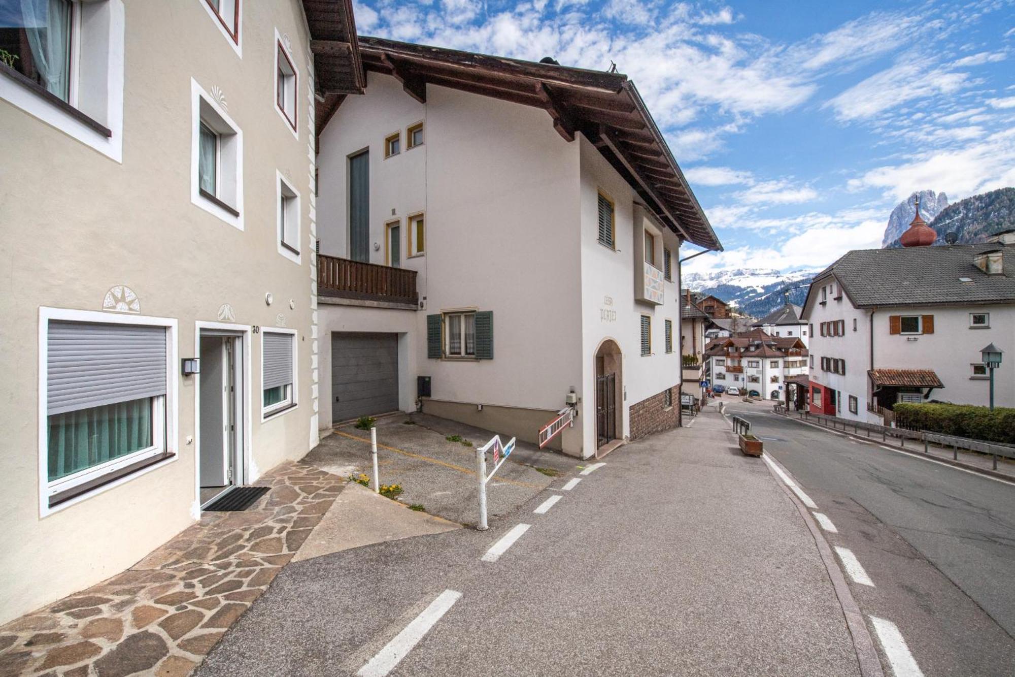 Apartments Smidl Ortisei Bagian luar foto